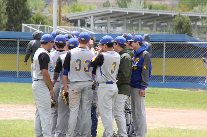 05-09-14 V baseball v s creek & Senior day (32)