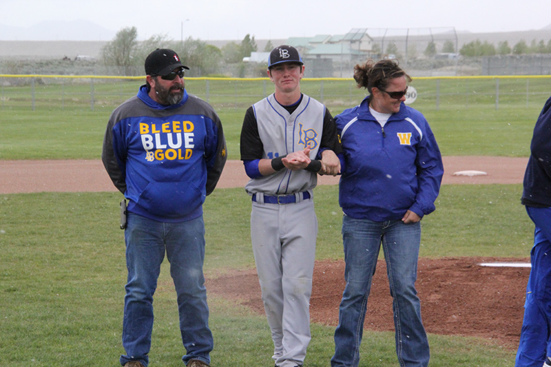05-09-14 V baseball v s creek & Senior day (86)